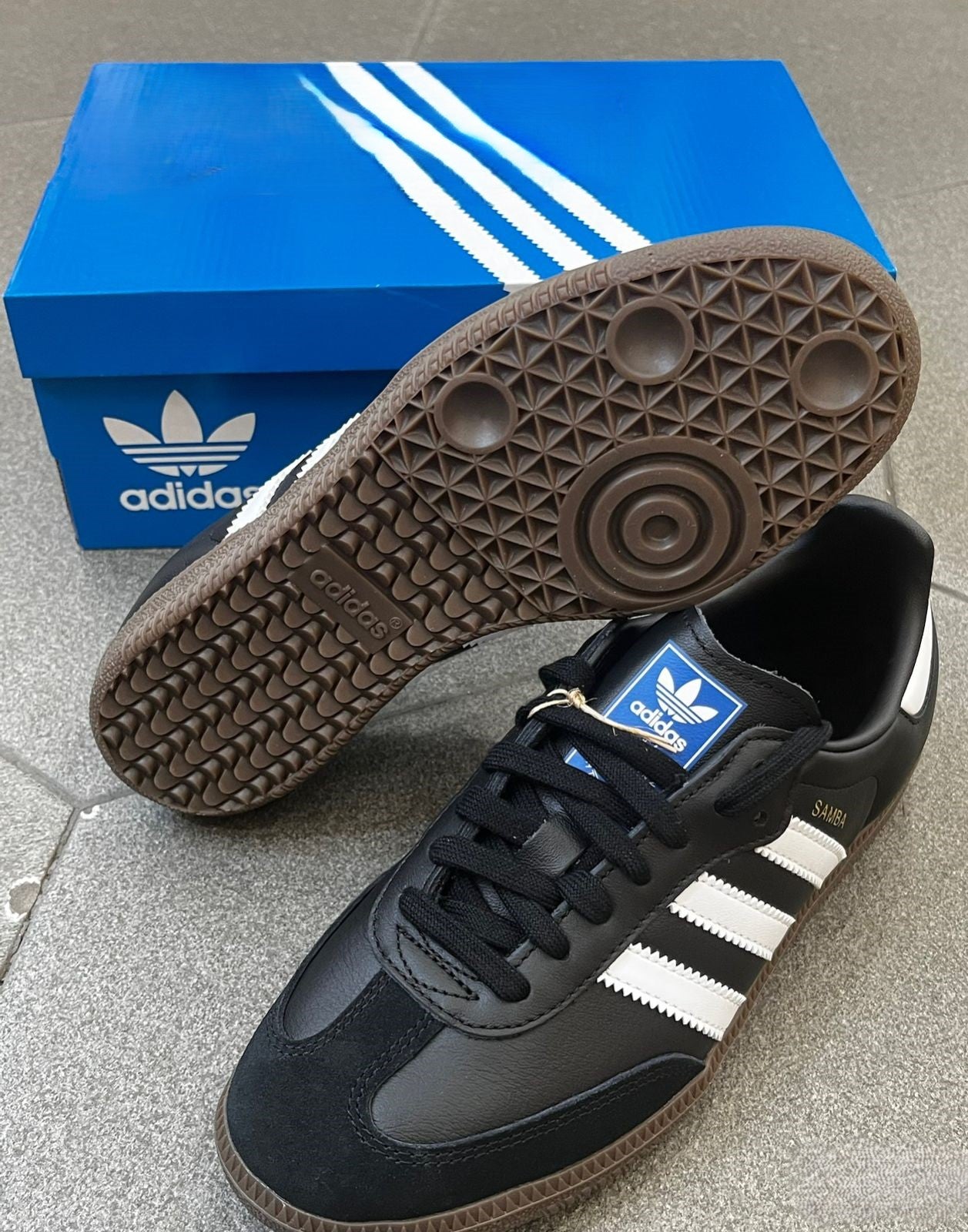 Adidas Samba OG — The Essential Black & Gum