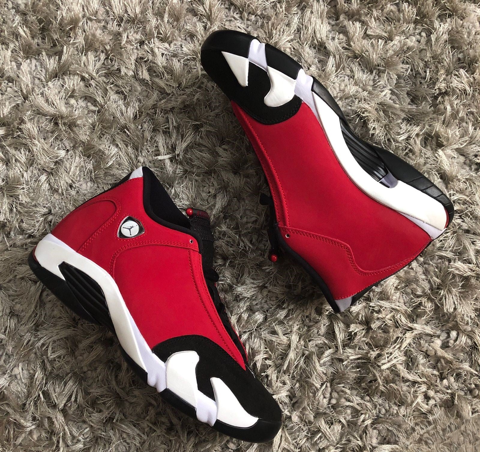 Air Jordan 14 "Gym Red" – Ferrari Spirit