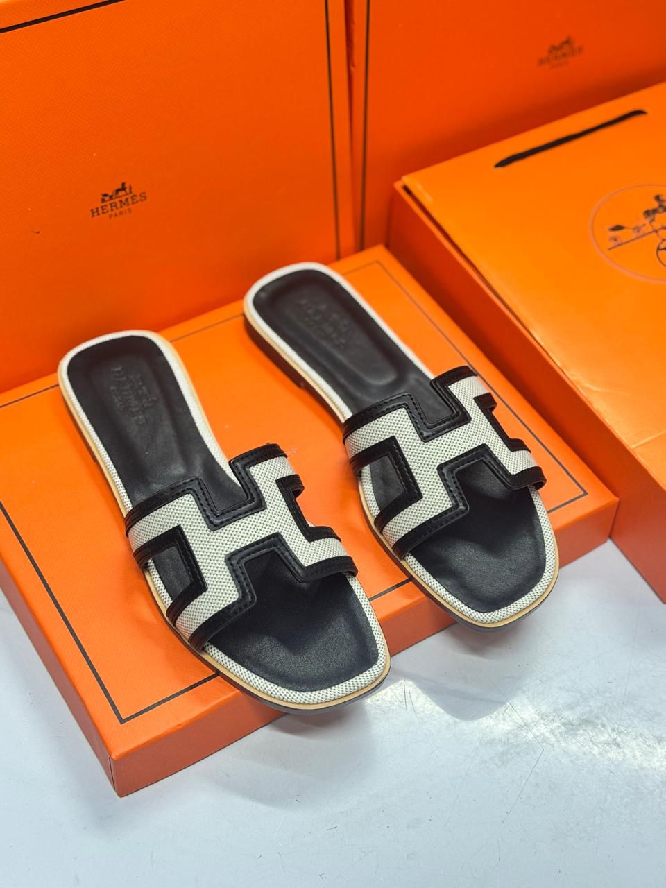 Hermès Oran Sandals – Monochrome Canvas & Black Leather