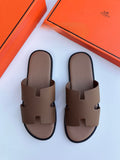 Hermès Chypre Sandal in Taupe Textured Leather