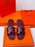 Hermès Oran Sandals – Chic Monochrome Black & Ivory Canvas Mix